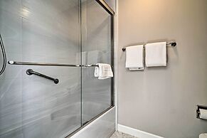 Updated Hilton Head Condo: Balcony, Walk to Beach