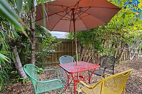 Vibrant Rockledge Home ~ 2 Mi to Cocoa Village!