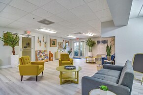 Waterfront Treasure Island Condo w/ Arcade