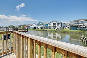 Waterfront Home w/ Deck in North Myrtle Beach!