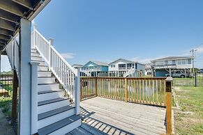 Waterfront Home w/ Deck in North Myrtle Beach!