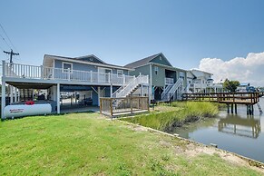 Waterfront Home w/ Deck in North Myrtle Beach!