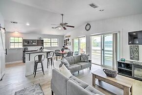 Waterfront Hawthorne Hideaway With Fire Pit!