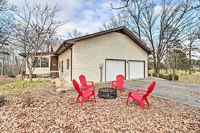 40-acre Poplar Bluff Nature Lovers Paradise!