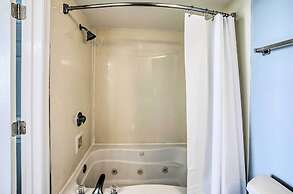 Ocean-view Balcony: North Myrtle Beach Condo!