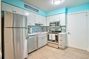 Half-mi to Beach: Hilton Head Condo w/ Pool Access