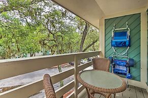 Half-mi to Beach: Hilton Head Condo w/ Pool Access