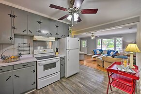 Beaufort Home W/porch, 4 Mi. From Downtown!