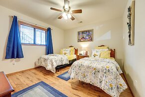 Accessible Branson Condo: Balcony + Lake Access!