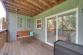 Accessible Branson Condo: Balcony + Lake Access!