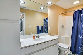 Branson Condo w/ Pool: 2 Mi to Table Rock Lake