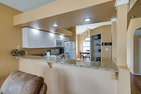 Branson Condo w/ Pool: 2 Mi to Table Rock Lake