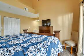 Branson Condo w/ Pool: 2 Mi to Table Rock Lake