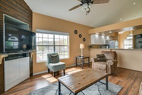 Branson Condo w/ Pool: 2 Mi to Table Rock Lake