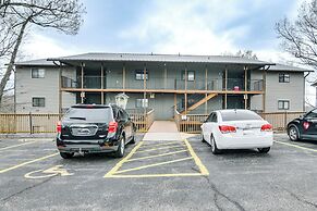 Branson Condo w/ Views - Near Silver Dollar City!