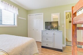 Branson Condo w/ Views - Near Silver Dollar City!