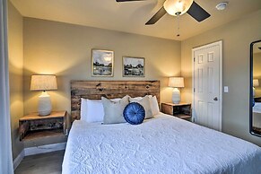 Branson Condo w/ Pool & Golf Course Views!