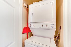 Branson Condo w/ Balcony, Near Silver Dollar City!