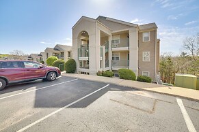 Branson Condo w/ Balcony, Near Silver Dollar City!