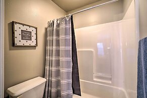 Branson Condo ~ 6 Mi to Silver Dollar City!