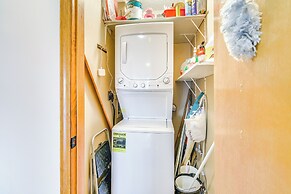 Family-friendly Condo: 1 Mi to Silver Dollar City!