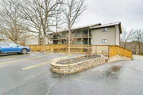 Family-friendly Condo: 1 Mi to Silver Dollar City!