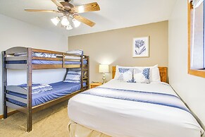 Family-friendly Condo: 1 Mi to Silver Dollar City!
