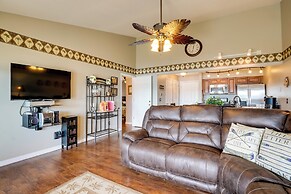Lakefront Branson Condo, Near Silver Dollar City!