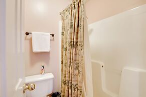 Lakefront Branson Condo, Near Silver Dollar City!