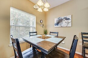 Walk to The Strip: Family-friendly Branson Home
