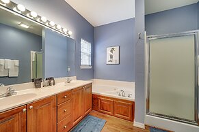 Walk to The Strip: Family-friendly Branson Home