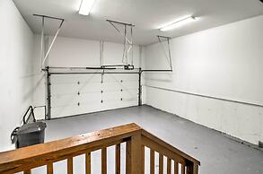 Walk to The Strip: Family-friendly Branson Home