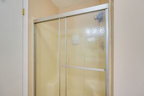 Branson West Condo < 2 Mi to Silver Dollar City!