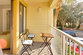 Beachy Getaway w/ Balcony on Hilton Head Island!