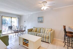 Beachy Getaway w/ Balcony on Hilton Head Island!