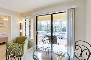 Beachy Getaway w/ Balcony on Hilton Head Island!