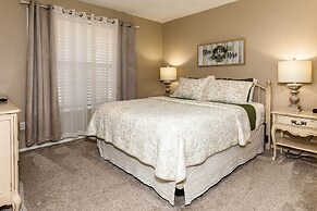 Branson Resort Condo - 3 Miles to the Strip!