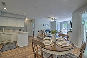 Bright Ozarks Condo w/ Balcony & Lake Views!