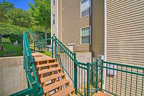 Bright Ozarks Condo w/ Balcony & Lake Views!