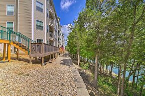 Bright Ozarks Condo w/ Balcony & Lake Views!