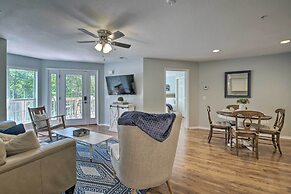 Bright Ozarks Condo w/ Balcony & Lake Views!