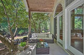 2 Mi to Clemson: Central Villa w/ Deck, Near Lakes