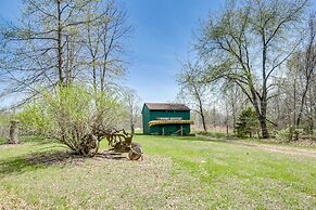 Cameron Nature Retreat: Hike, Bike & More!