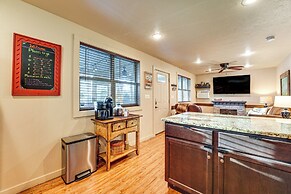 Cabin w/ Pool Access - Walk to Table Rock Lake!