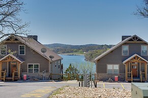 Cabin w/ Pool Access - Walk to Table Rock Lake!