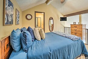 Balcony & Grill: Condo Near Table Rock Lake!