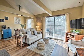 Balcony & Grill: Condo Near Table Rock Lake!