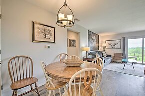 Cheerful Condo: Patio, 2 Mi to Branson Strip!