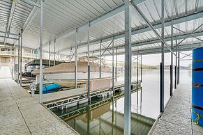 Private Balcony & Fall Views: Osage Beach Condo