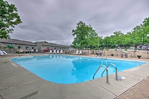 Private Balcony & Fall Views: Osage Beach Condo